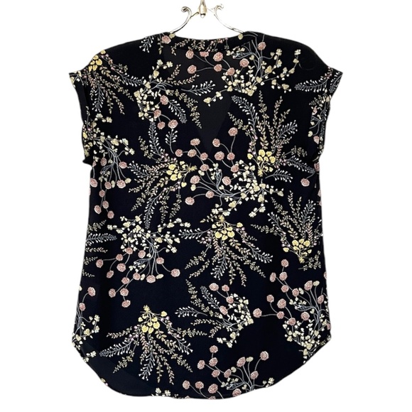 Philosophy Apparel Split Neck Rolled Sleeve Blouse Size Small - Picture 7 of 12